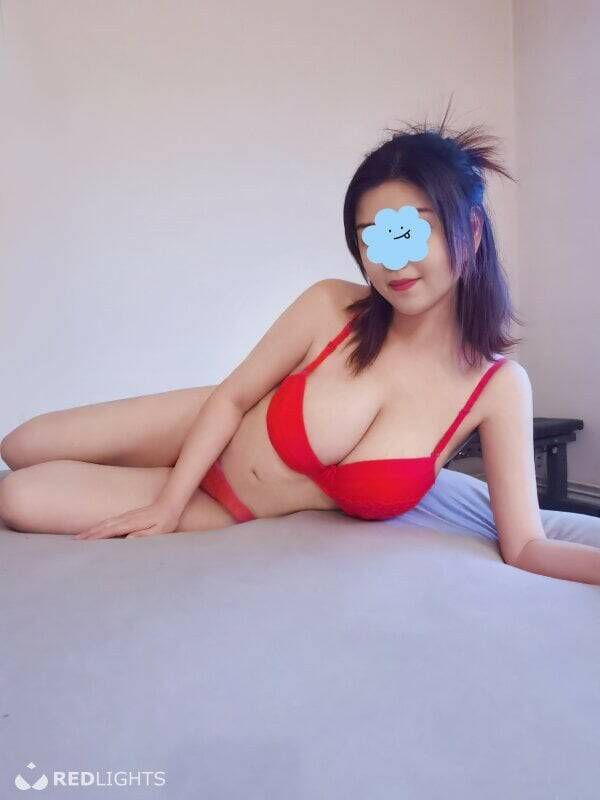 Escorts Oakville, Ontario New Asian !Last 2 Days No rush service!Excellent Massage