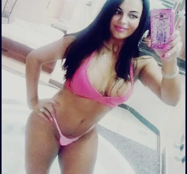 Escorts Brazil Nicoly Maya