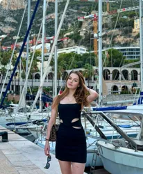 Escorts Paris, France MELANIE