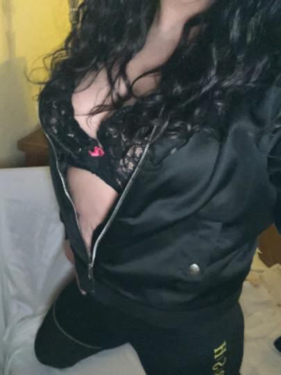 Escorts Edmonton, Alberta Shannie