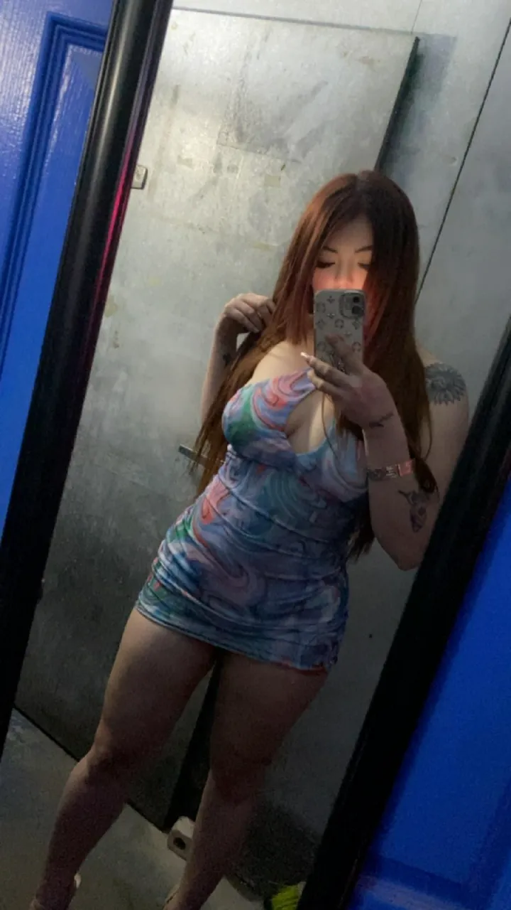 Moncton, Female Escorts - 213-886-2099