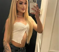 Escorts Leicester, England Leyla Gold Trans dominatrix frist time here