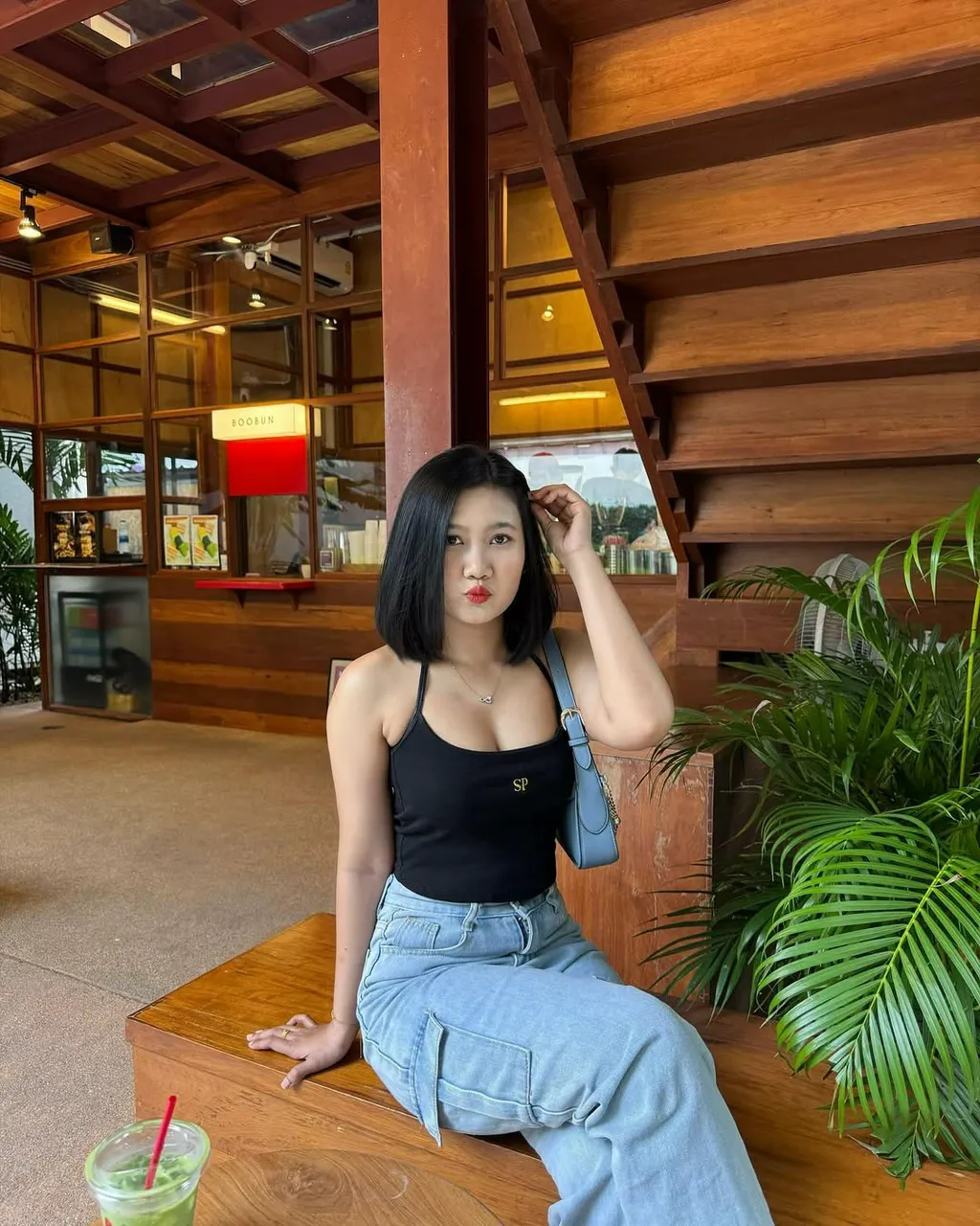 Escorts Jakarta, Indonesia celinn