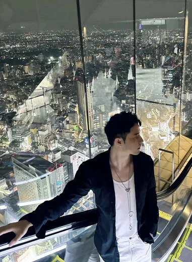 Escorts New York City, New York All American Asian boy