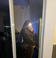 Escorts Oakville, Ontario Amelia