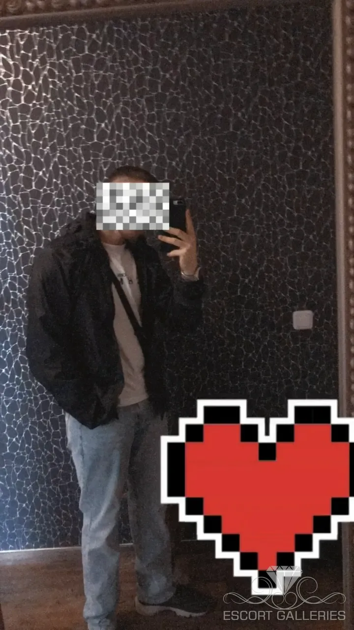 Escorts Hamburg, Germany Sabrinho