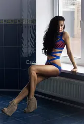 Escorts Singapore Elle