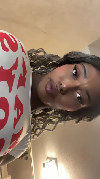 Escorts Ontario, California Kitoria