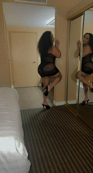 Escorts Phoenix, Arizona XIMENA VISITING