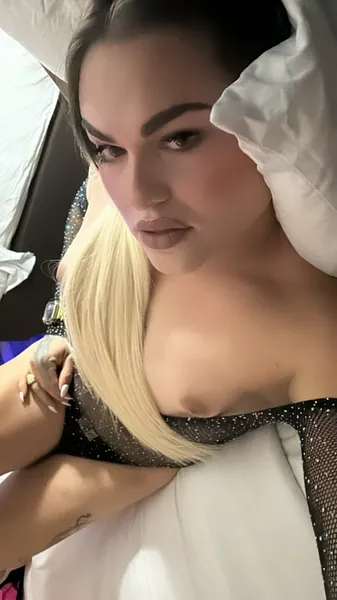 Escorts Charlotte, North Carolina Lenita  visiting