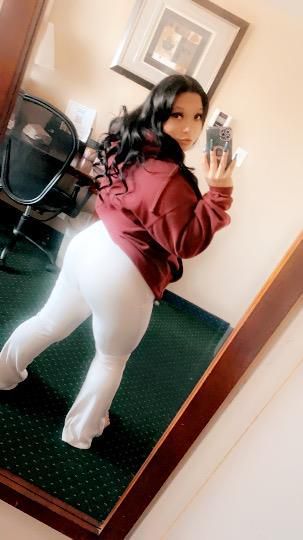 Escorts San Mateo, California Hey daddy come relax with this mami I got that WAP waiting for u so hurry come see me...I'll be in town tomorrow. 🥵💦💦