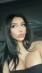 Escorts Manhattan, New York KYILE
