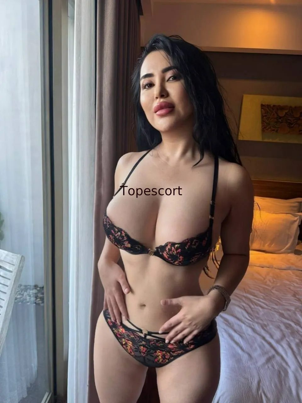 Escorts Bali, Indonesia Naira