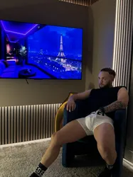 Escorts Chicago, Illinois Dylan_HotXL