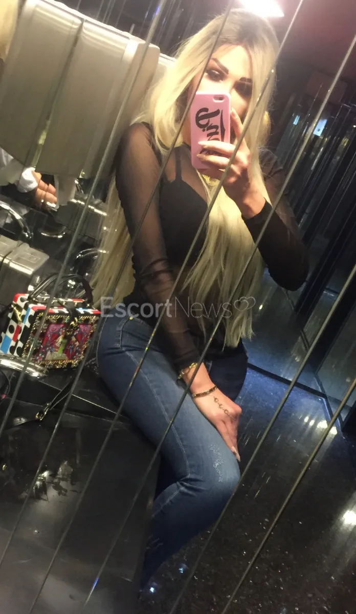 Escorts Lebanon Juliana k