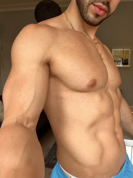 Escorts Singapore, Singapore ItalianJonny
