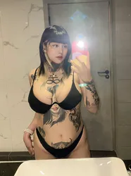Escorts Detroit, Michigan I’m a❤️professional 💯sexworker👅hit me up if you’re down to have fun💯🥰
