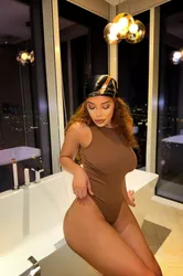Escorts Dubai, United Arab Emirates Tisha