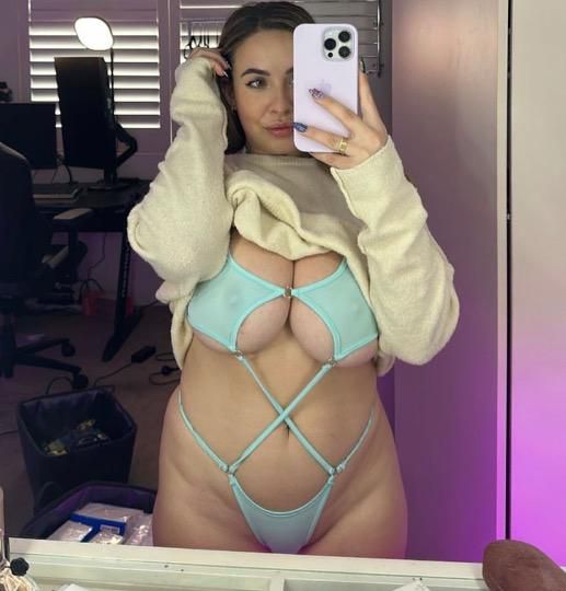 Escorts San Diego, California Mia