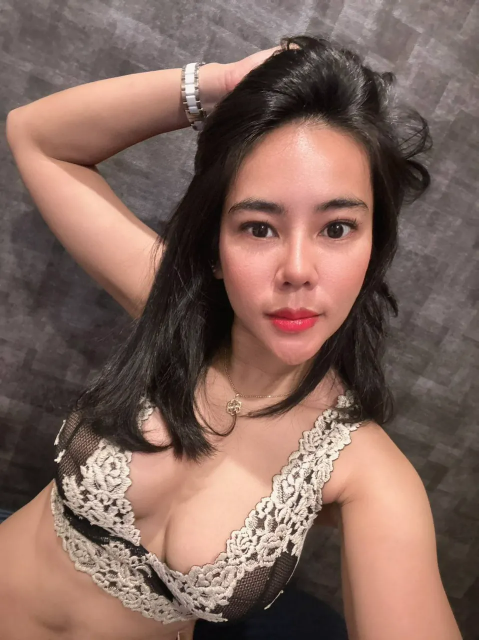 Escorts Osaka, Japan Cathy Osaka available