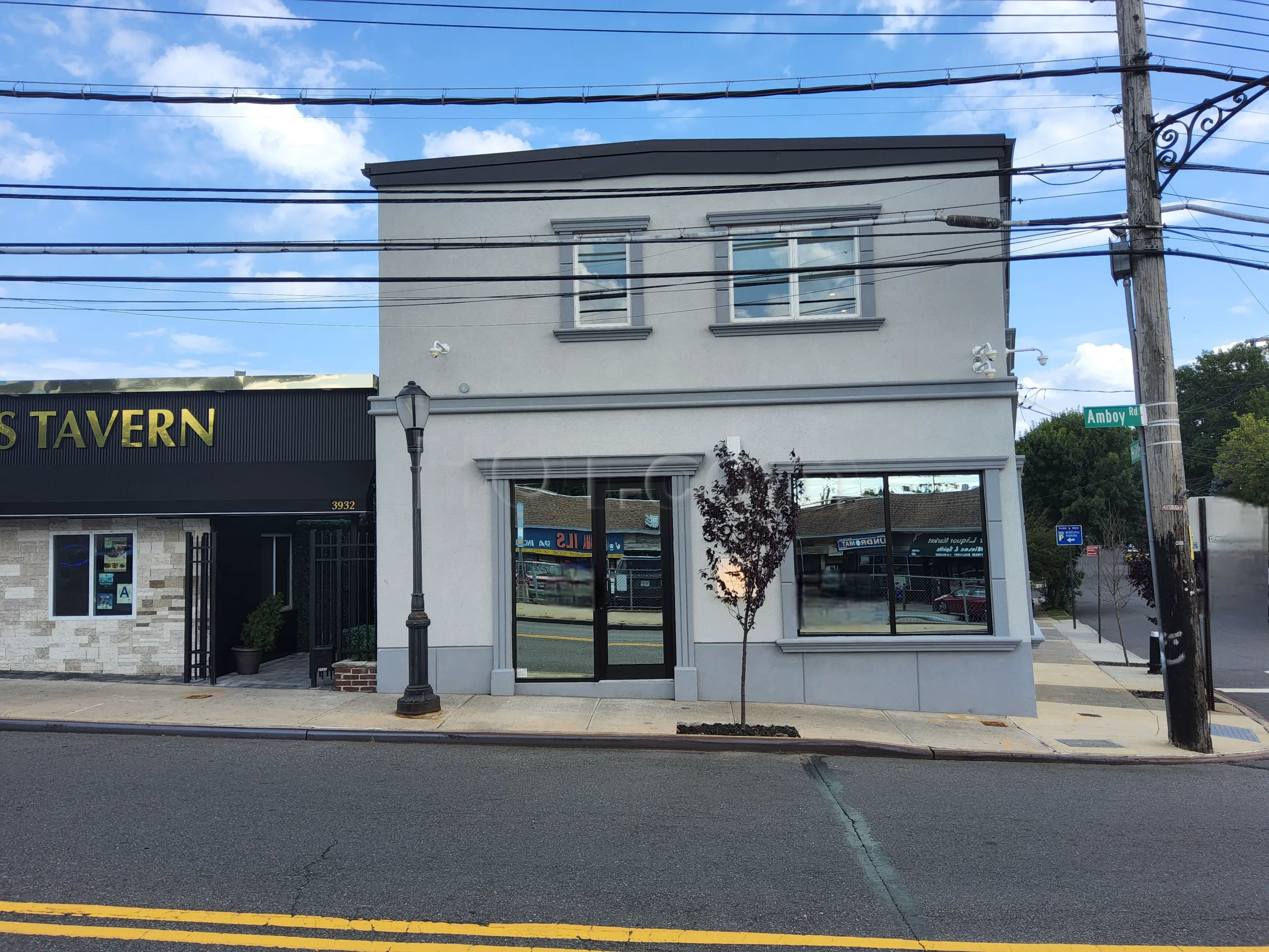 Staten Island, New York Sunflower Spa