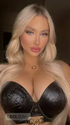 Escorts Winnipeg, Manitoba Laura