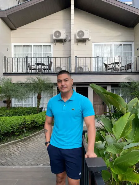 Escorts Manila, Philippines Habibi_TonyXL
