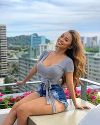Escorts Singapore, Singapore Big Boobs Sweet Escort Shane Book A Session With Me