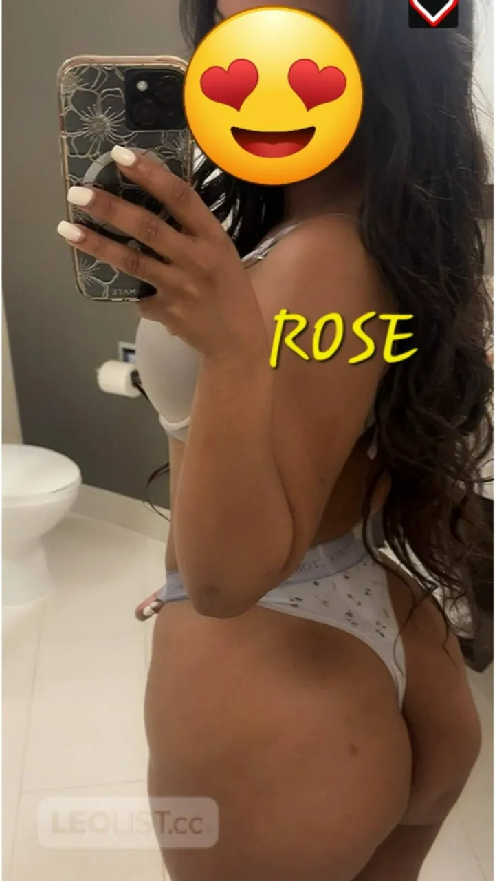 Escorts North York, Ontario Nikol