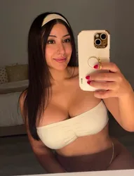 Escorts Winnipeg, Manitoba Joyce