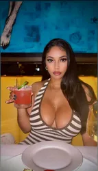 Escorts San Diego, California Nalamarie