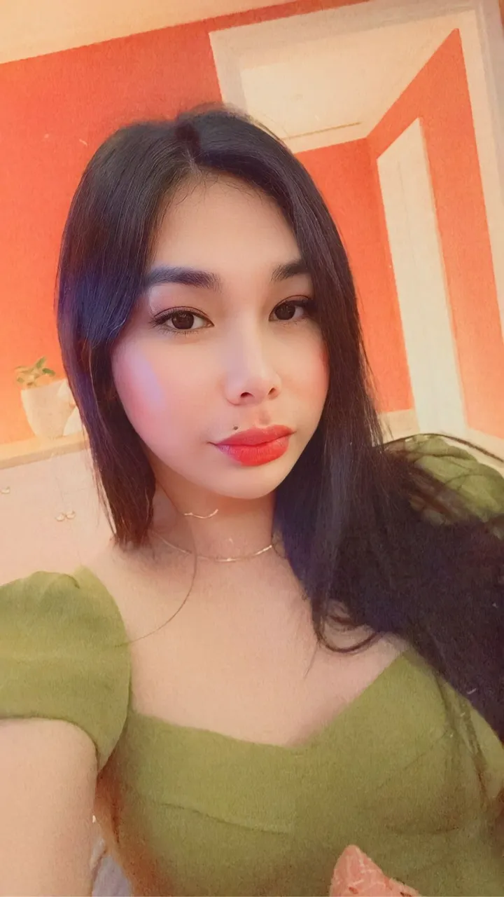 Escorts Makati City, Philippines Samantha