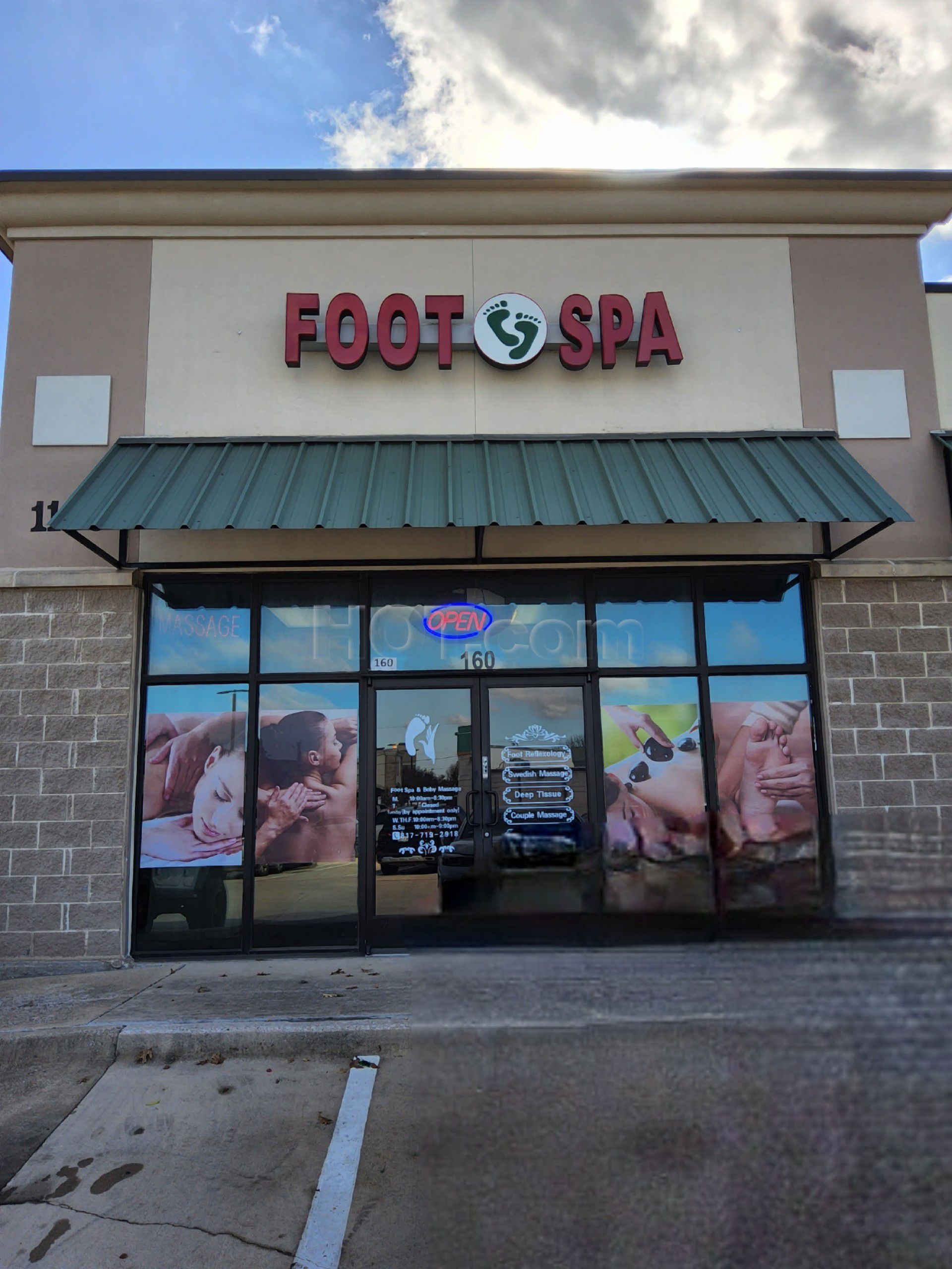 Arlington, Texas Foot Spa & Body Massage