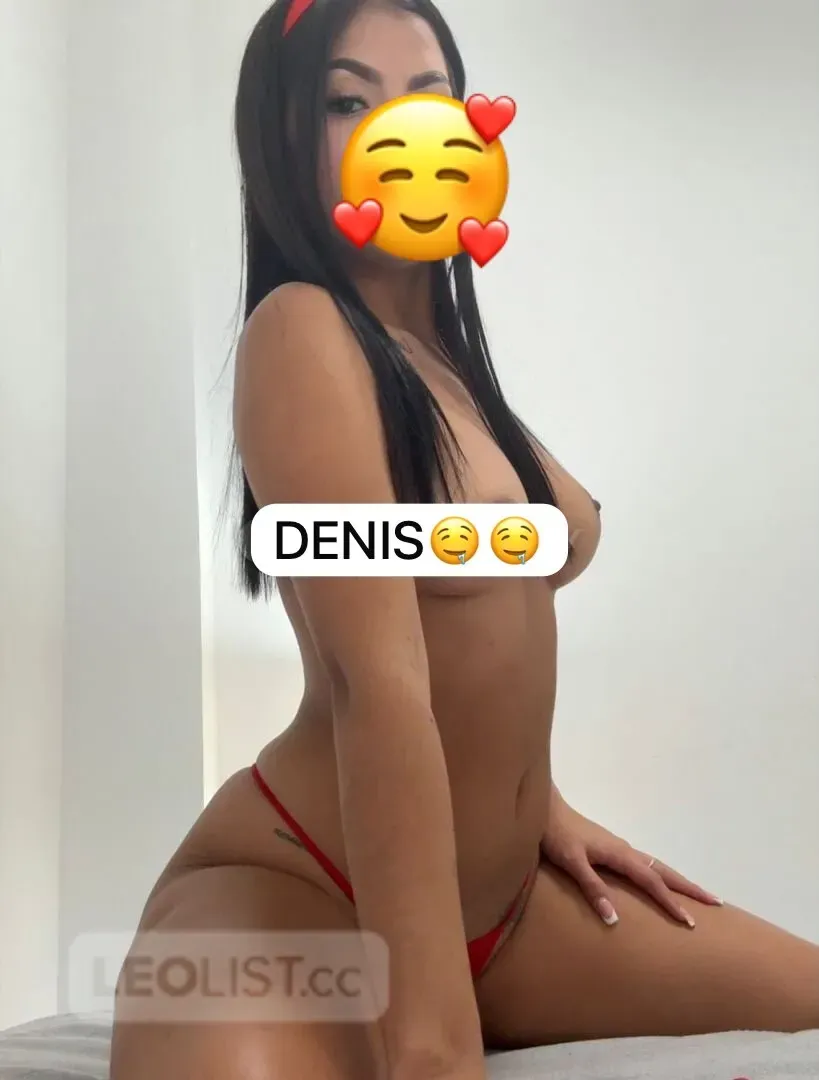 Escorts North York, Ontario Seline