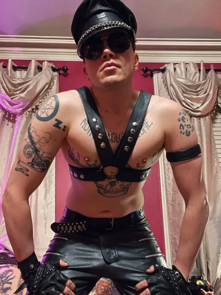 Escorts Providence, Rhode Island DamianRath