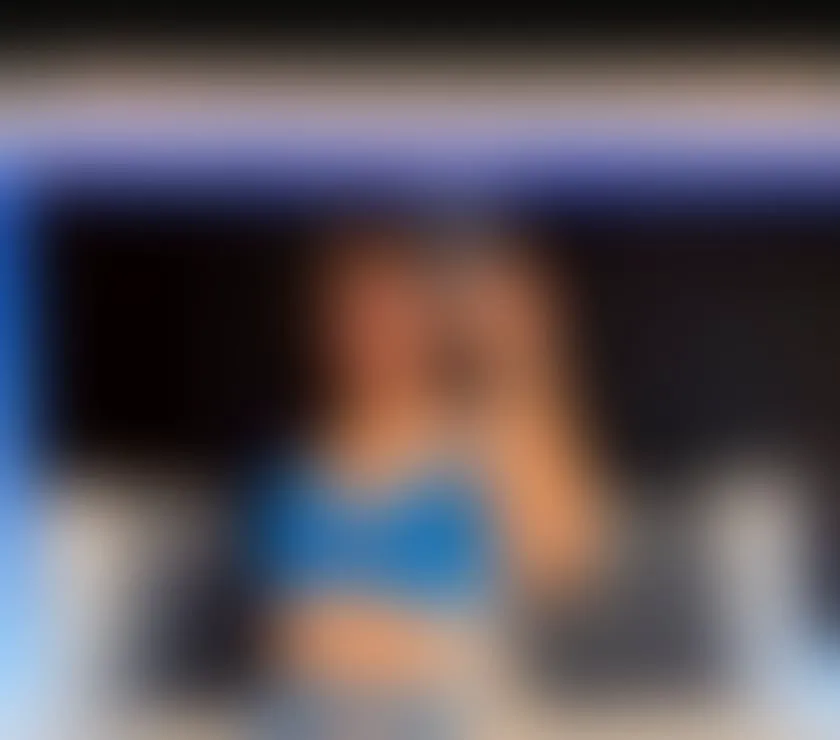 Escorts Earls Barton, England Jullia beautiful Sexy hot doll ..