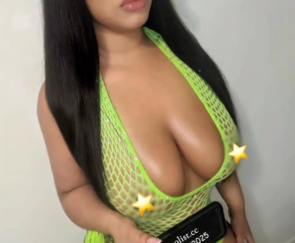 Escorts Winnipeg, Manitoba Melina