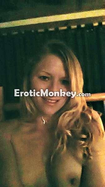 Escorts Hickory, North Carolina Holly