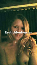 Escorts Hickory, North Carolina Holly