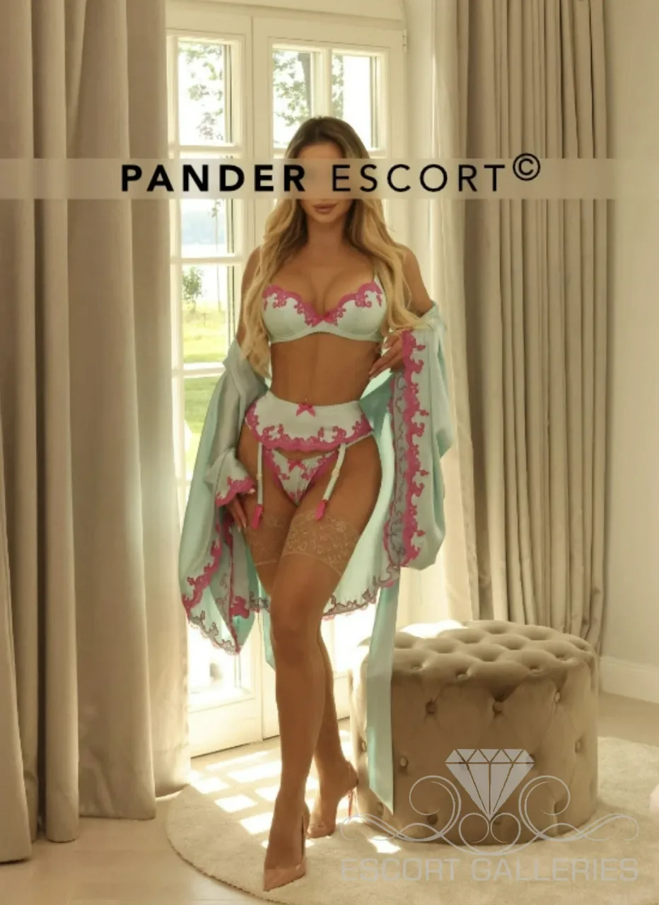 Escorts Stuttgart, Germany Leila