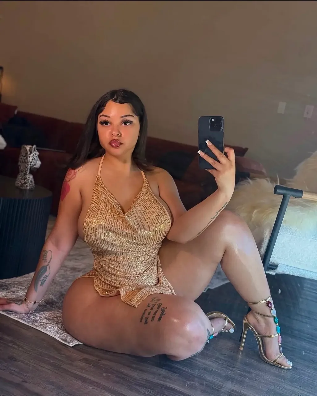 Escorts Mississauga, Ontario Amber