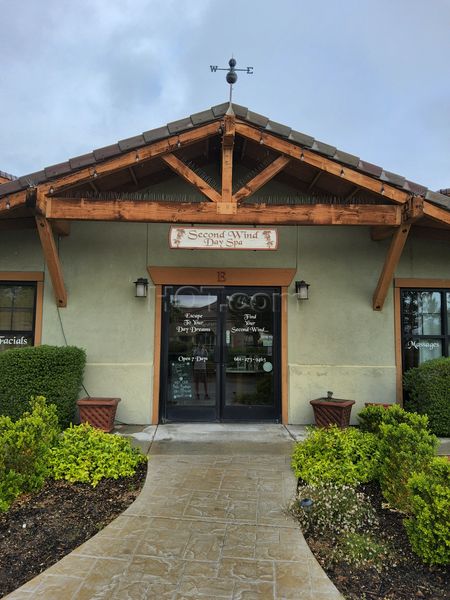 Massage Parlors Palmdale, California Second Wind Day Spa