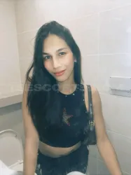 Escorts Taguig, Philippines Lavinia