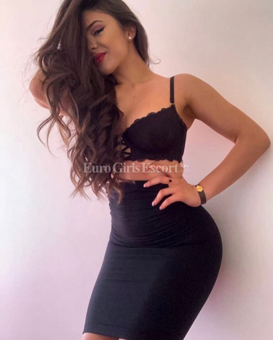 Escorts Saint-Nazaire, France Nouvelle femme