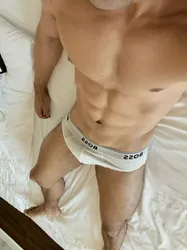 Escorts Dubai, United Arab Emirates Luke_cs