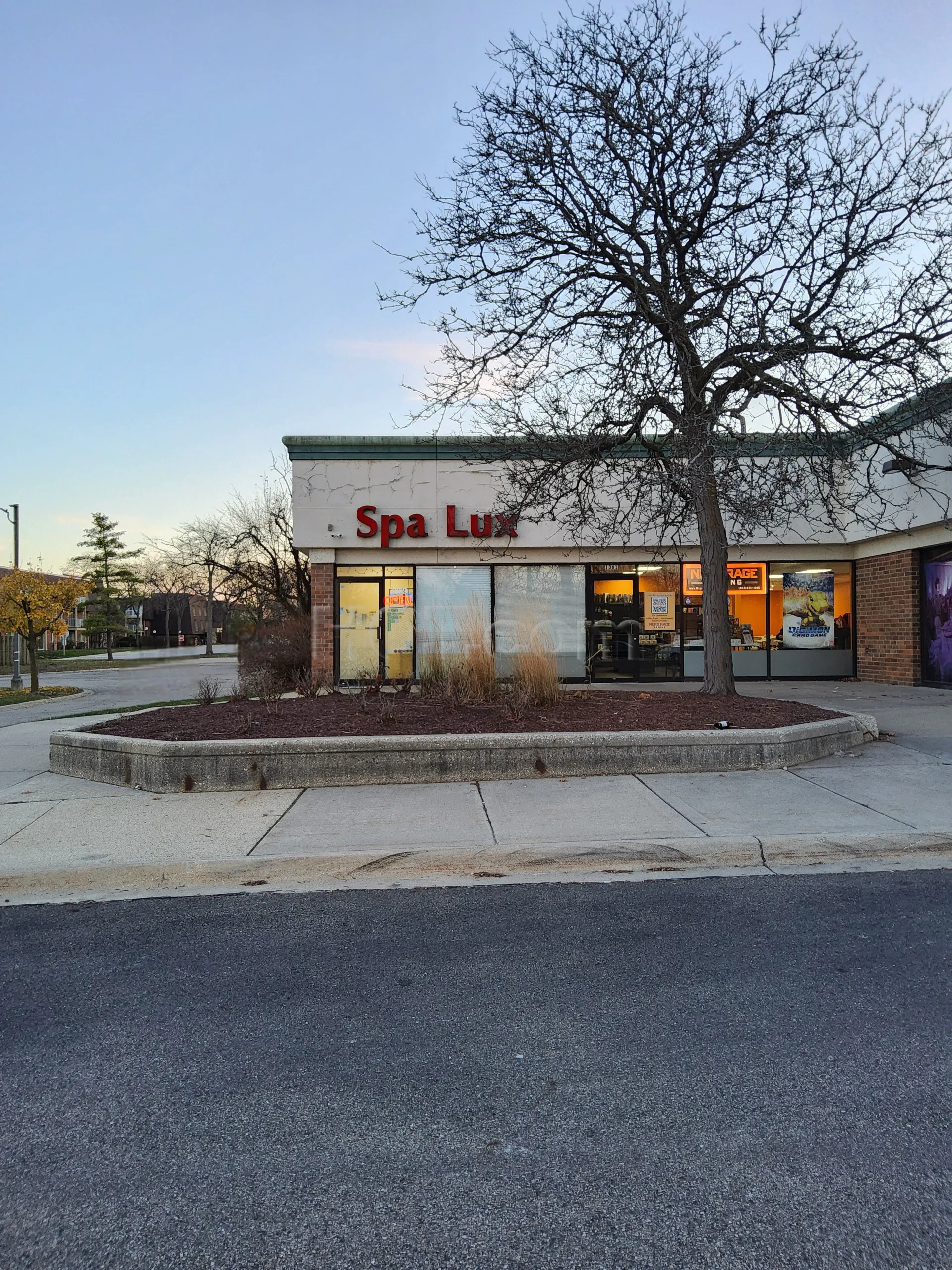 Buffalo Grove, Illinois Lux Spa