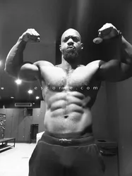 Escorts Juvisy-sur-Orge, France Iziack