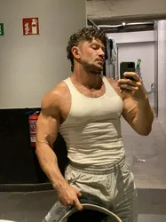 Escorts Madrid, Spain Foland