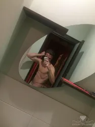 Escorts Kyiv, Ukraine Vitorio