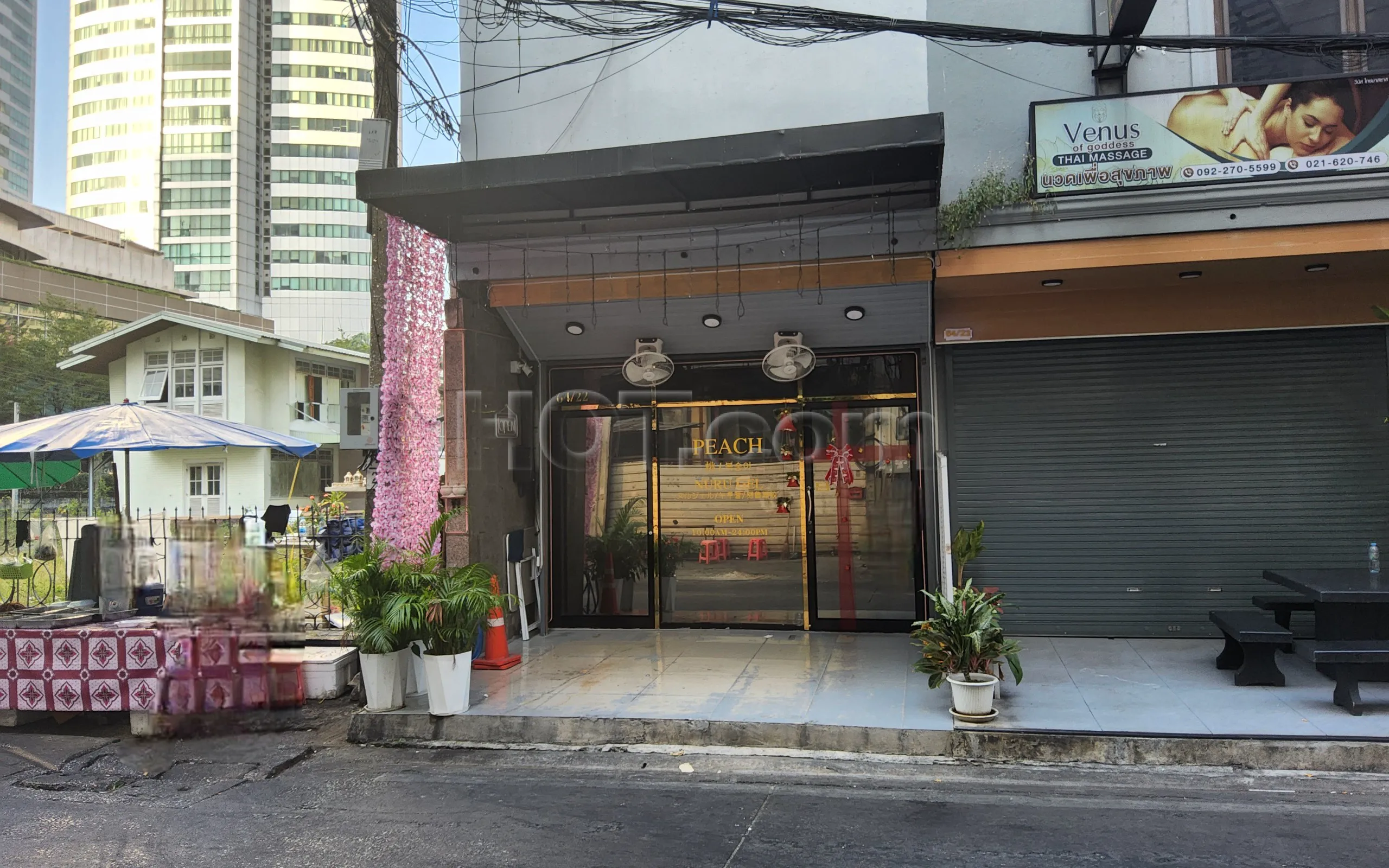 Bangkok, Thailand Peach Massage Bangkok 20